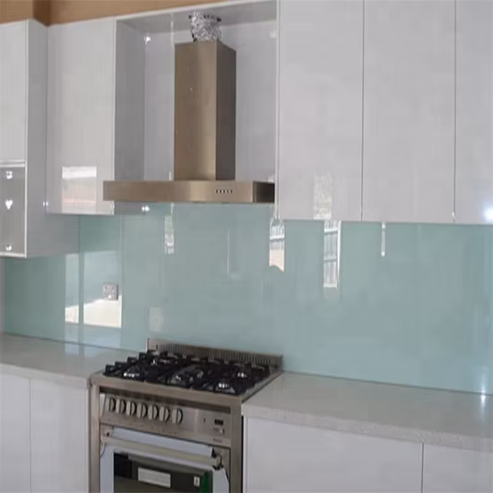 Imagen de pared de vidrio lacado pintado usado para la construcción